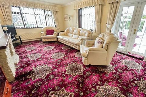 4 bedroom detached house for sale, Crag Lane, Bury