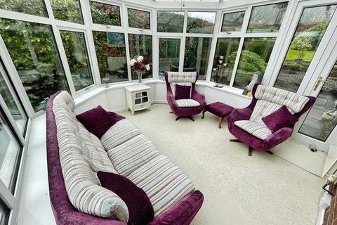 4 bedroom detached house for sale, Crag Lane, Bury