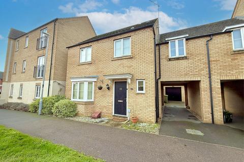 Link detached house - Woolpack Grange, Oakridge Park