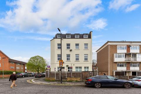 undefined, Maple Road, London, SE20