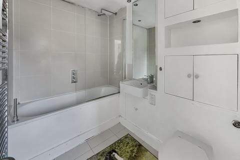 undefined, Maple Road, London, SE20