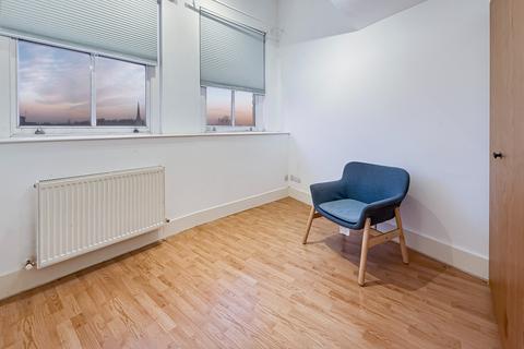 undefined, Courthill Road, London, SE13