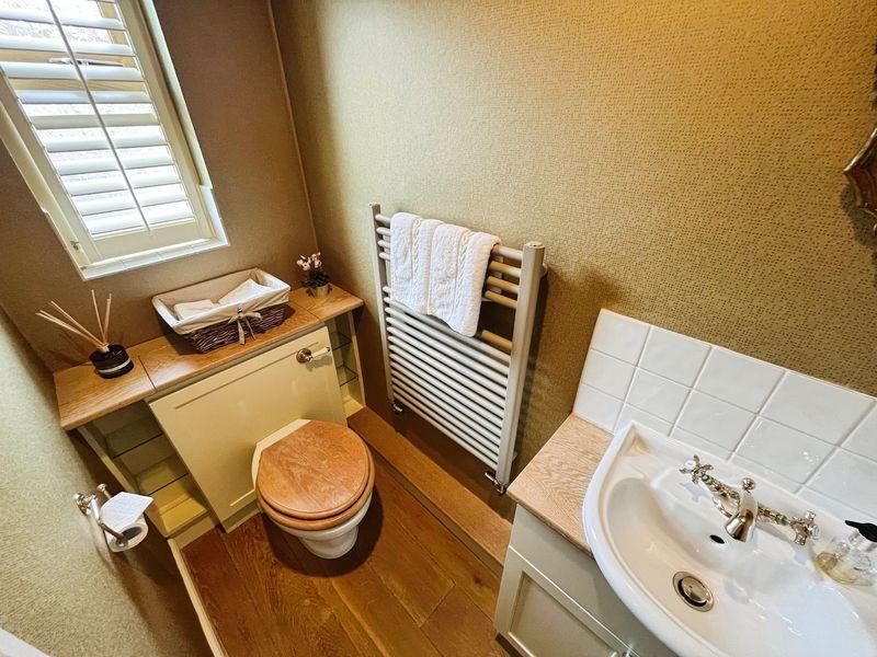 Cloakroom wc