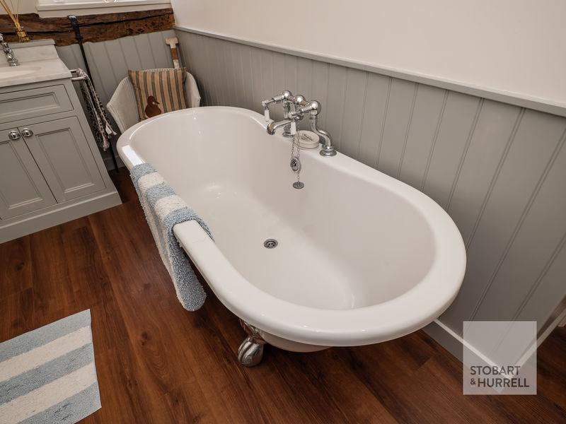 Feature Bath