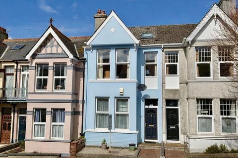 undefined, Quarry Park Road, Peverell, Plymouth. A spacious Peverell home with 4 beds including attic conversion. Lovely garden.