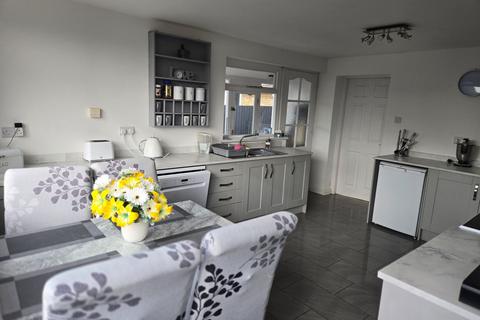 3 bedroom detached bungalow for sale, Elizabeth Drive, Skegness PE24