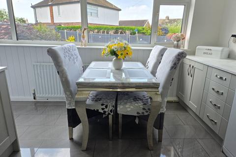 3 bedroom detached bungalow for sale, Elizabeth Drive, Chapel St. Leonards, Skegness, PE24 5RS