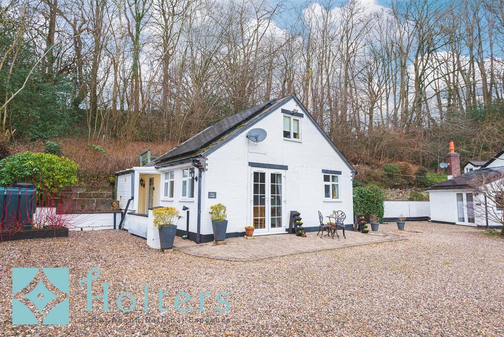 HOLT - Garn Cottage, Llanllwchaiarn-45.jpg