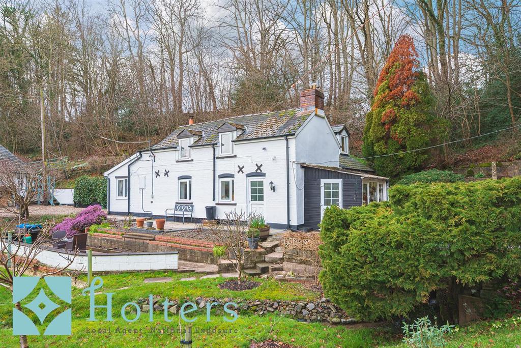 HOLT - Garn Cottage, Llanllwchaiarn-41.jpg