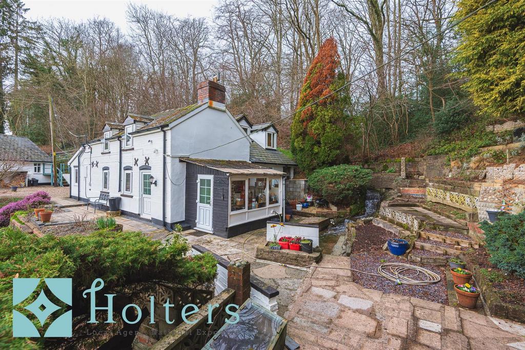 HOLT - Garn Cottage, Llanllwchaiarn-27.jpg