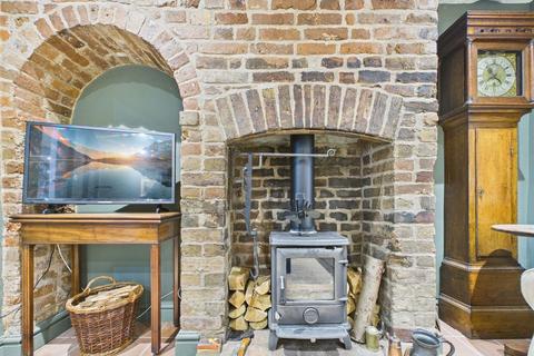 1 bedroom cottage for sale, Listley Street, Bridgnorth WV16