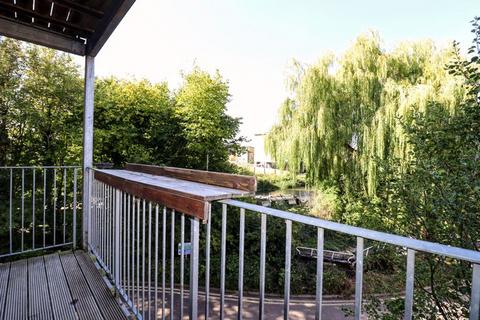 2 bedroom apartment for sale, Millward Drive, Bletchley, Milton Keynes