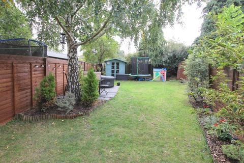 2 bedroom maisonette for sale, Worcester Park Road, Worcester Park, KT4