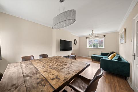 2 bedroom maisonette for sale, Worcester Park Road, Worcester Park, KT4