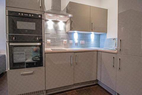 Studio to rent, Hartismere Rd SW6
