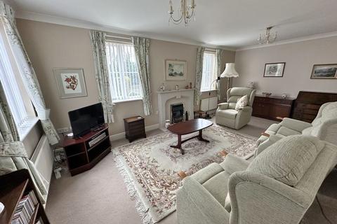 4 bedroom detached house for sale, Orsett Village