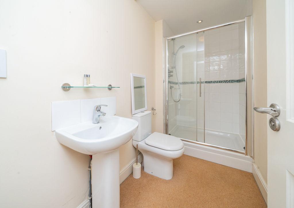 Ensuite