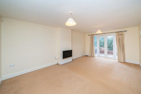 4 bedroom detached house for sale, Russell Road, Kidderminster DY10