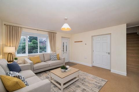 4 bedroom detached house for sale, Russell Road, Kidderminster DY10