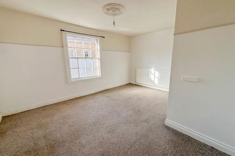 undefined, A 2 bedroom apartment in the heart of Shepton Mallet. The property is set ove 2 floors and has it's own private...