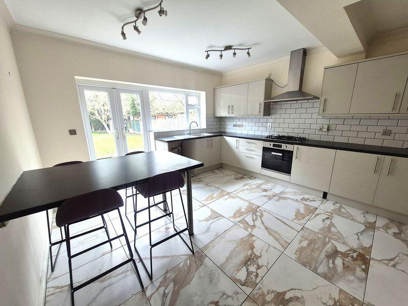 Breakfast Kitchen