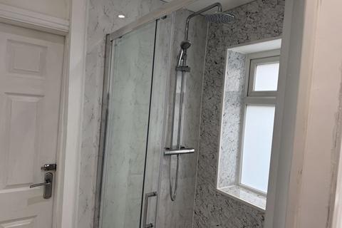 1 bedroom property to rent, Station Road, St. Helens