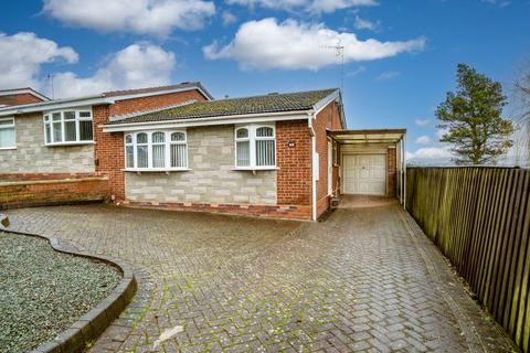 2 bedroom semi-detached bungalow for sale, Woods Lane, Brierley Hill DY5