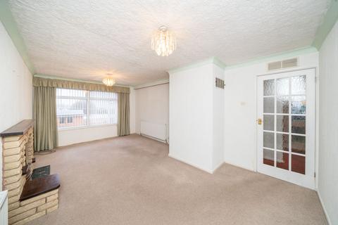 2 bedroom semi-detached bungalow for sale, Woods Lane, Brierley Hill DY5