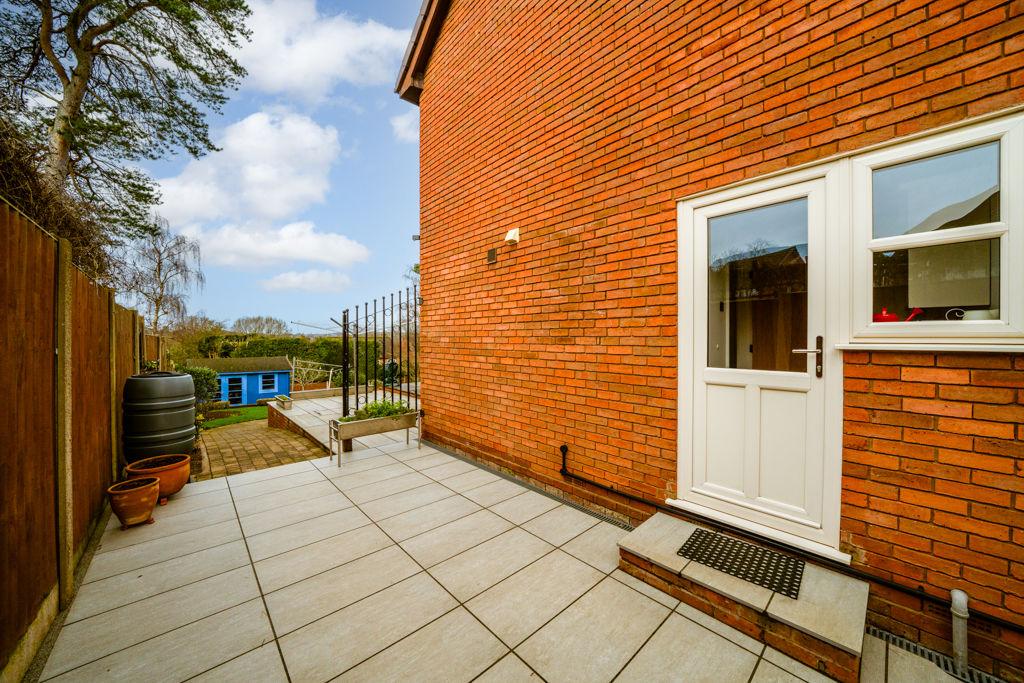 Side paved area