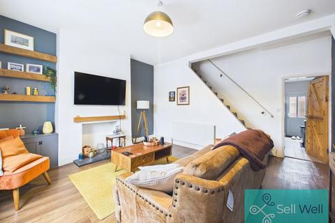 2 bedroom end of terrace house for sale, Wellington Road, Manchester M27