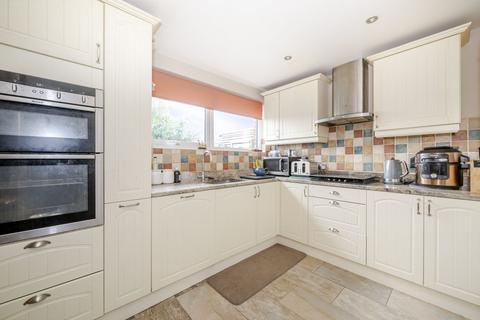 2 bedroom bungalow for sale, Rye Close, Polegate BN26