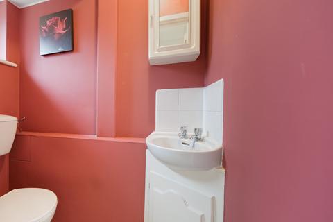 3 bedroom terraced house for sale, Crownmead Way, Romford