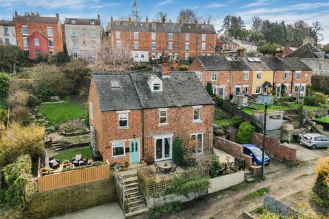 undefined, Spillmans Pitch, Stroud GL5