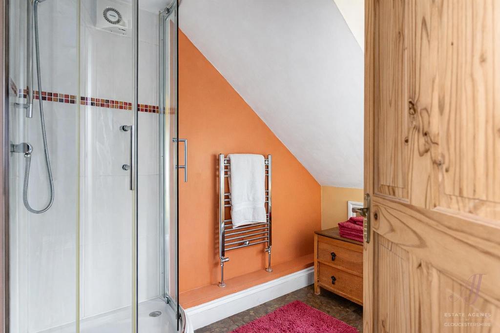 Ensuite 1.png