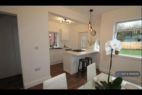 3 bedroom semi-detached house to rent, Geneva Crescent, Darlington, DL1