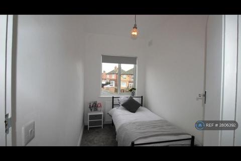 3 bedroom semi-detached house to rent, Geneva Crescent, Darlington, DL1