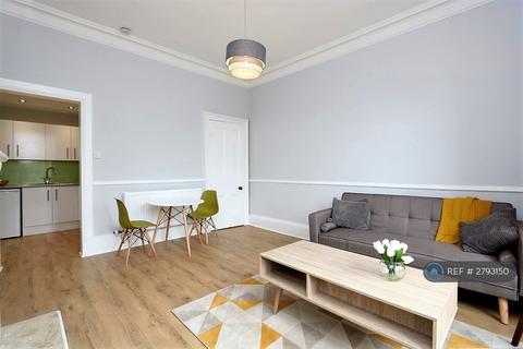 2 bedroom flat to rent, West Graham Street, Glasgow, G4