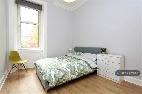 2 bedroom flat to rent, West Graham Street, Glasgow, G4