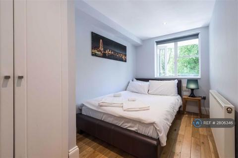 3 bedroom flat to rent, Pond Field House, London, W9