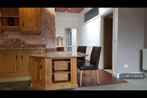 undefined, Wood Street, Calne, SN11