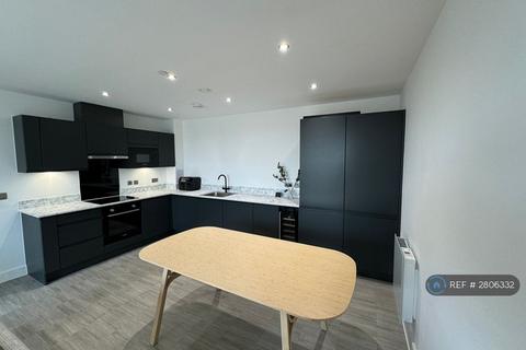 2 bedroom flat to rent, Kew Bridge Road, Brentford, TW8