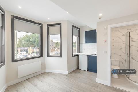 3 bedroom flat to rent, Feltham Road, Ashford, TW15