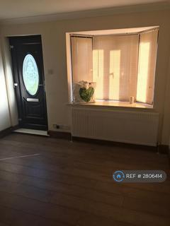 3 bedroom detached house to rent, Parr Avenue, Gillingham, ME7
