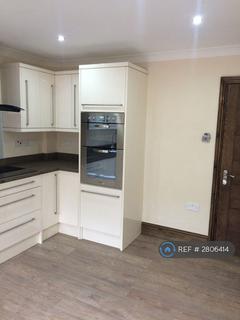 3 bedroom detached house to rent, Parr Avenue, Gillingham, ME7