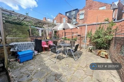2 bedroom semi-detached house to rent, Tissington Road, Nottingham, NG7