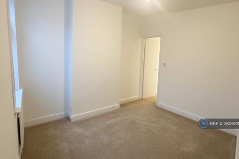 2 bedroom semi-detached house to rent, Tissington Road, Nottingham, NG7