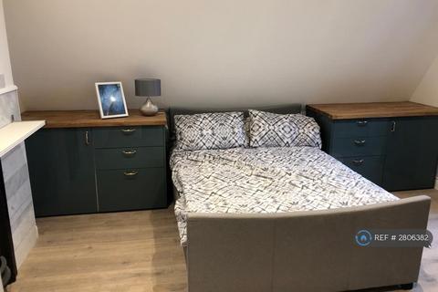 1 bedroom flat to rent, Ramilies, Southsea, PO5