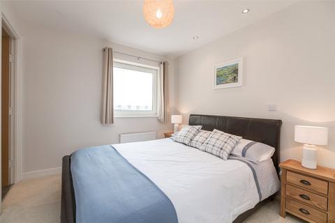 2 bedroom flat to rent, Waterfront Avenue, Edinburgh, EH5