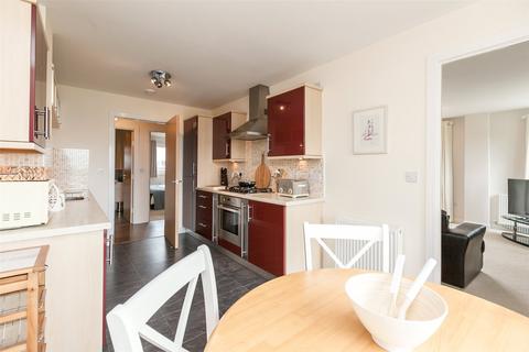 2 bedroom flat to rent, Waterfront Avenue, Edinburgh, EH5