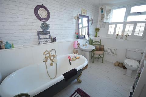 2 bedroom terraced house for sale, Fuller Street, Ruddington,